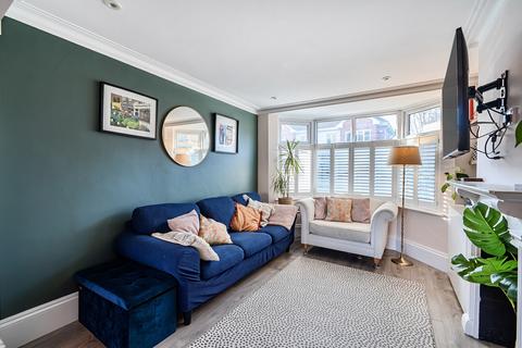3 bedroom end of terrace house for sale, Green Lane, Hersham, Walton On Thames, KT12