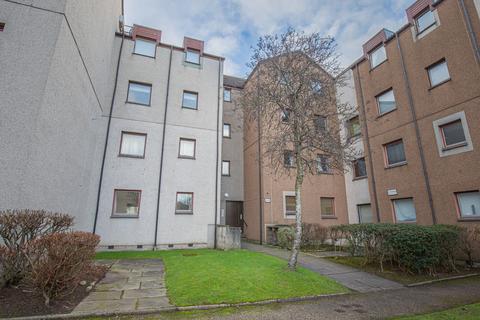 2 bedroom flat to rent - Headland Court, Aberdeen