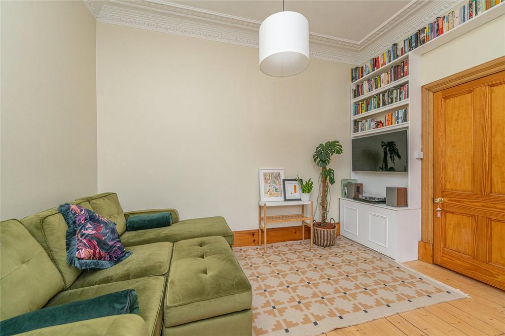 Lounge Area Alt