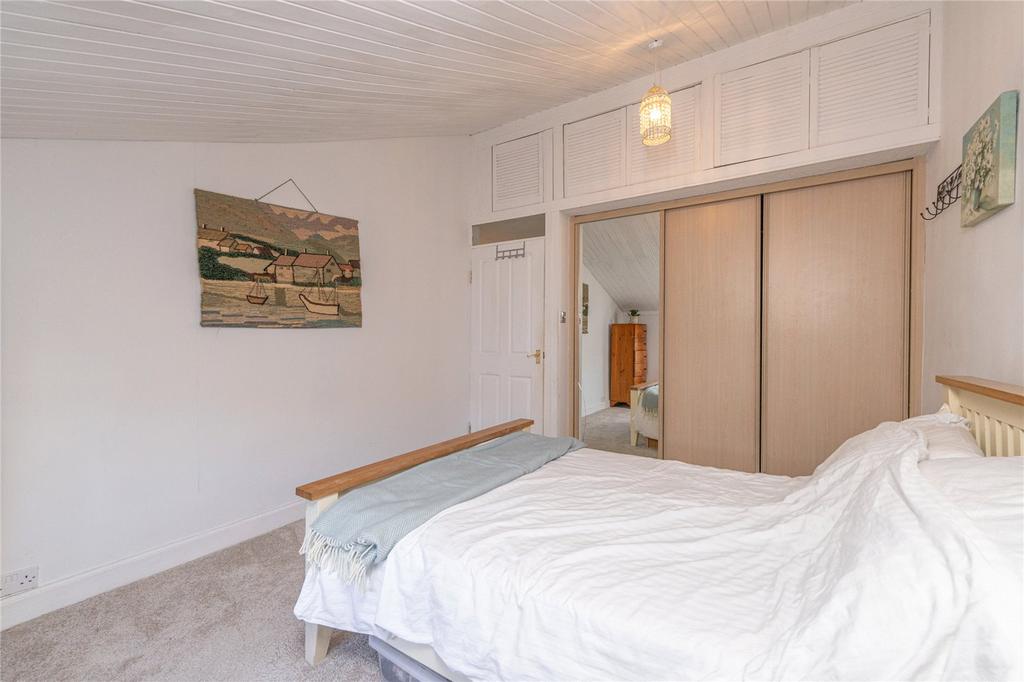 Bedroom 1 Alt
