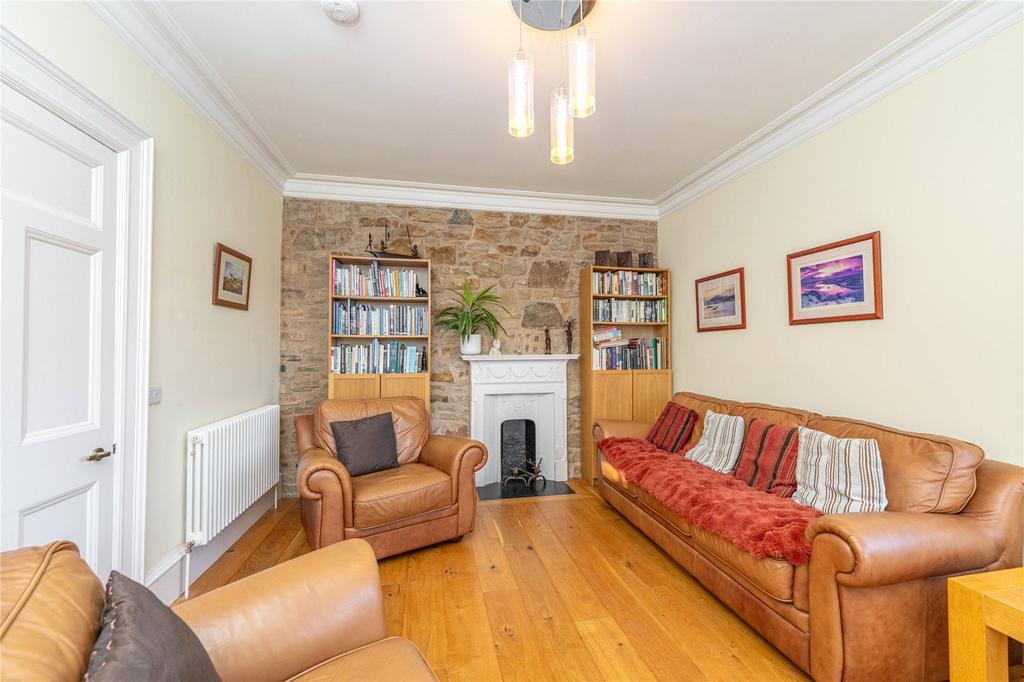 Family Room/Bedroom