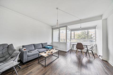 2 bedroom flat for sale, Churchill Gardens, Pimlico, London, SW1V