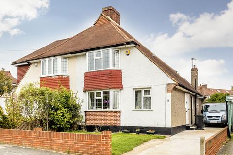 3 bedroom semi-detached house to rent, New Malden, London