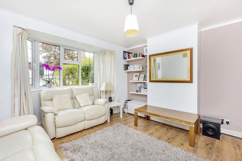 3 bedroom semi-detached house to rent, New Malden, London