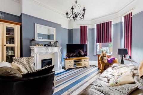 4 bedroom semi-detached house for sale, Bromley Avenue, Flixton, Manchester, M41
