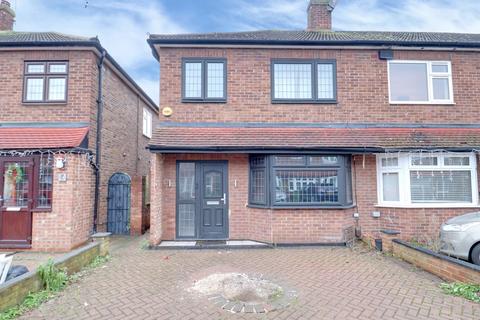 3 bedroom end of terrace house for sale, Mygrove Gardens, Rainham RM13