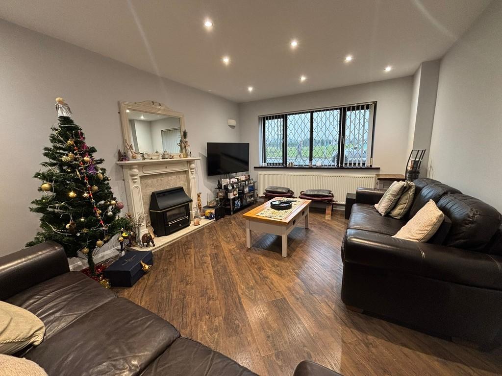 Living room 2