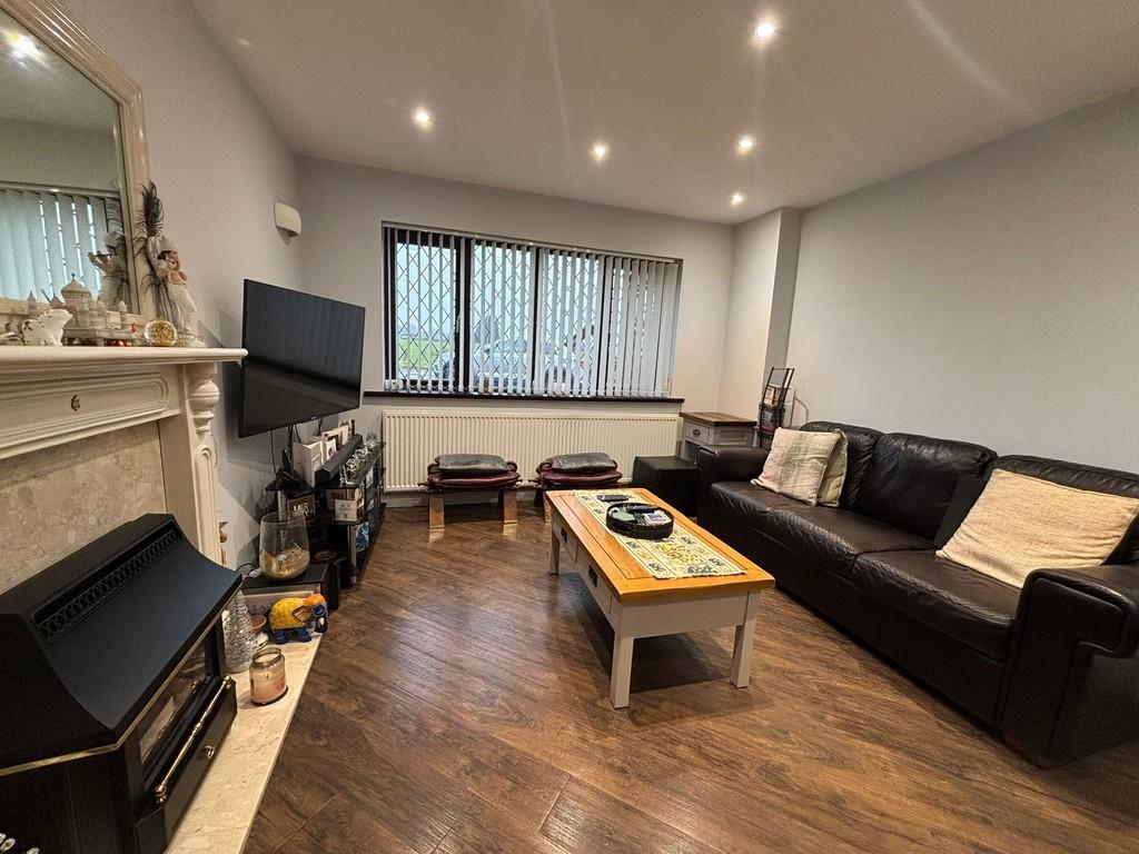 Living room 1