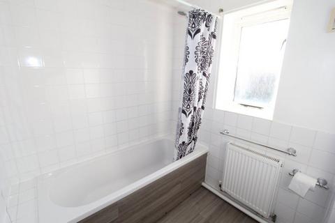 1 bedroom maisonette to rent, Kirkstall Avenue, Western Downs, Stafford, Staffordshire, ST17 9FW