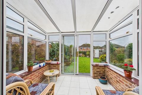 3 bedroom detached house for sale, Auckland Close, Mickleover