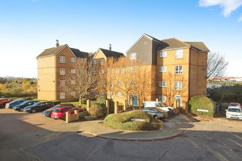 2 bedroom apartment for sale, Greenhaven Drive, London