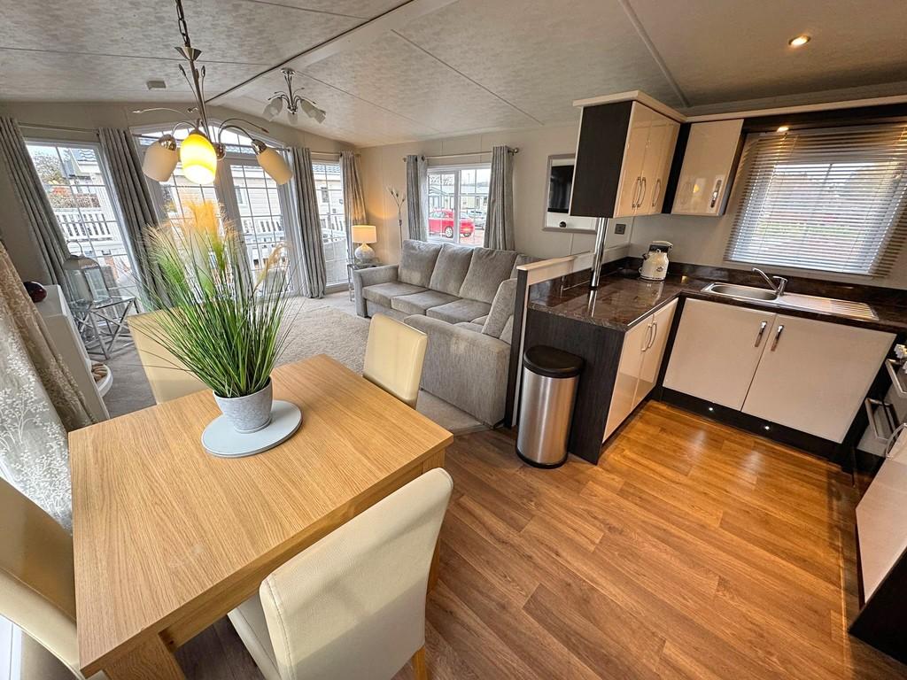 Kitchen Lounge Diner