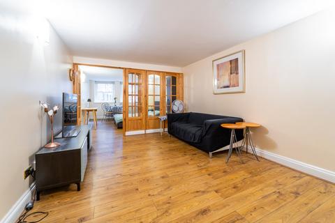 1 bedroom apartment for sale, Astral House, Middlesex Street , E1