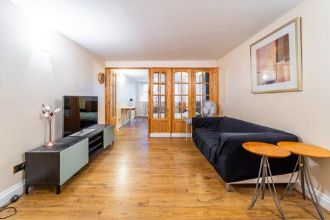 undefined, Astral House, Middlesex Street , E1