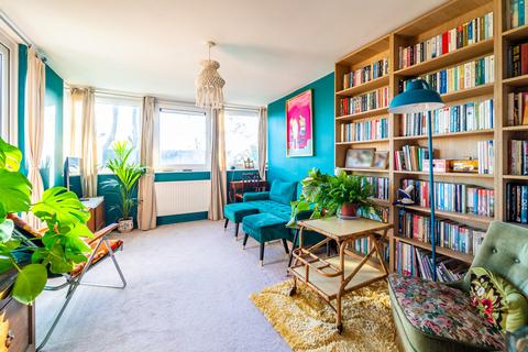 3 bedroom apartment for sale, Georges Road, Islington, London, N7