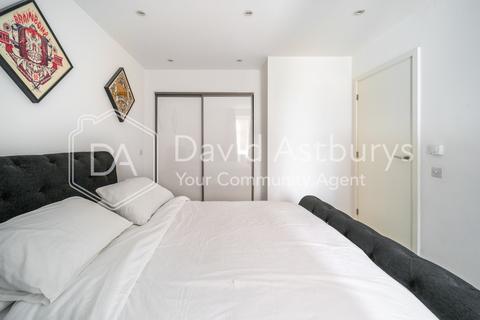 1 bedroom flat to rent, Wharf Road, Islington, London
