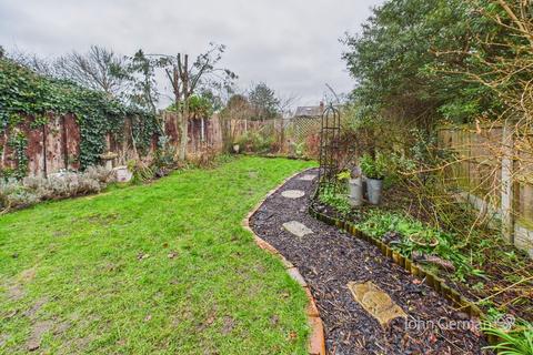 3 bedroom semi-detached house for sale, Gordon Road, West Bridgford