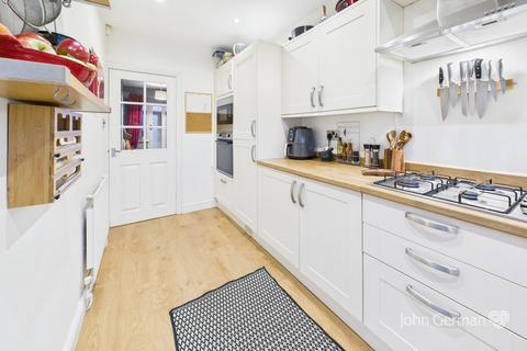 3 bedroom semi-detached house for sale, Gordon Road, West Bridgford