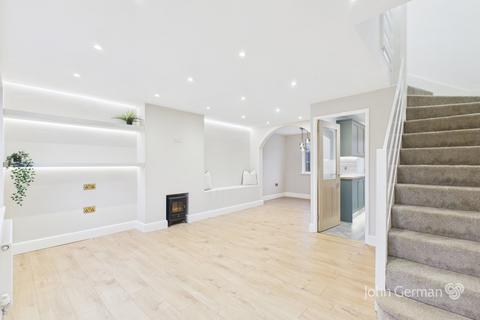3 bedroom semi-detached house for sale, Fairfield Crescent, Newhall