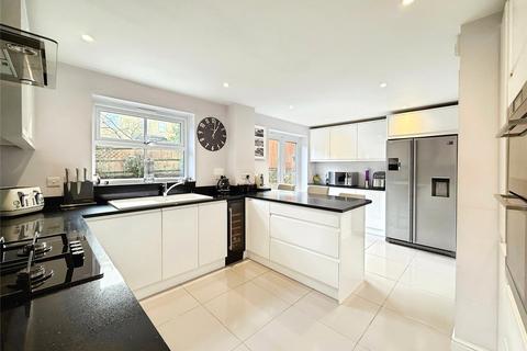 5 bedroom detached house for sale, Queens Ride, Berkshire RG45