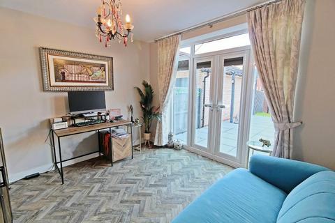 5 bedroom detached house for sale, Windsor Way, Broughton Astley