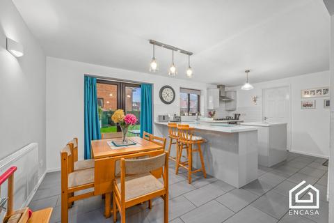 4 bedroom detached house for sale, Fairlawns, Yardley