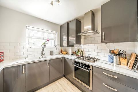 3 bedroom terraced house for sale, Dennis Reeve Close, Mitcham CR4