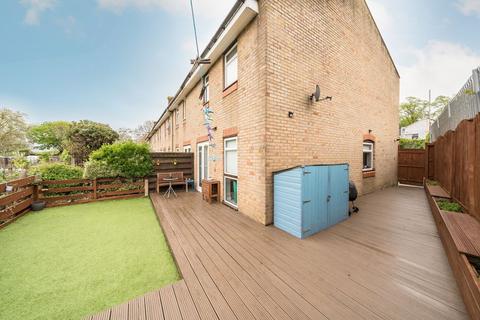 3 bedroom terraced house for sale, Dennis Reeve Close, Mitcham CR4