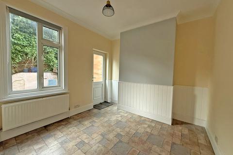 2 bedroom terraced house for sale, Wykeham Street, Scarborough YO12