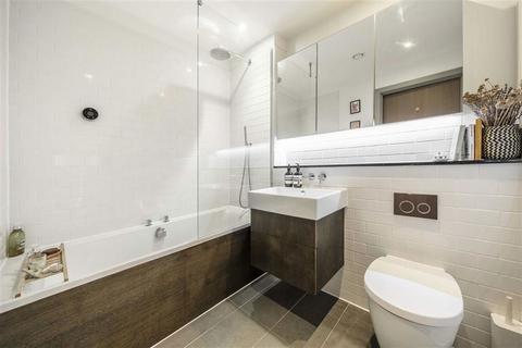 2 bedroom flat for sale, Long Lane, London SE1