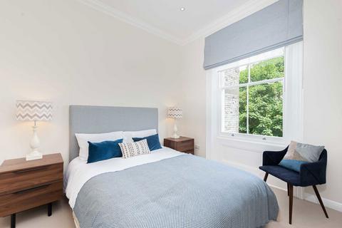 1 bedroom flat to rent, Campden Hill Gardens, London W8