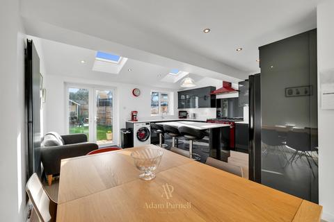 3 bedroom semi-detached house for sale, Darley Road, Burbage, LE10