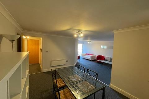 2 bedroom apartment to rent, The Qube, Birmingham B1