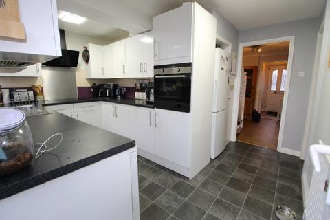 4 bedroom end of terrace house for sale, Spring Grove, Sandy