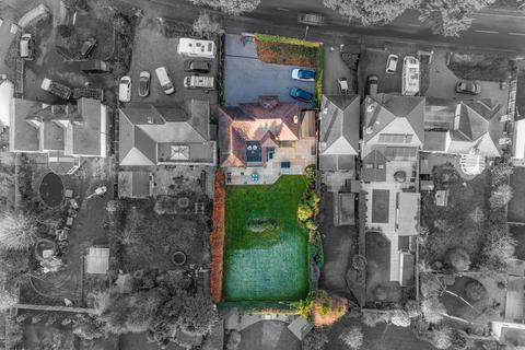 undefined, Stourport-on-severn DY13