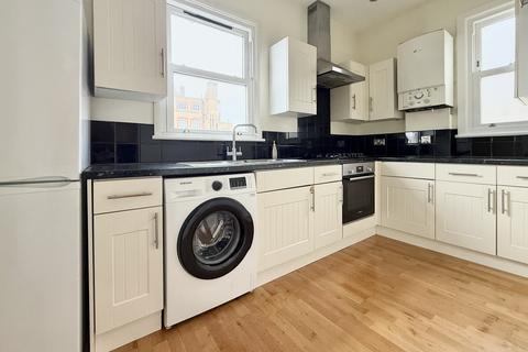2 bedroom maisonette to rent, Lambrook Terrace, Fulham