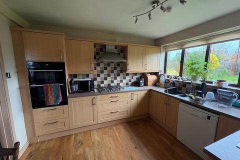 2 bedroom semi-detached house for sale, Wheatcroft Close , Burntwood