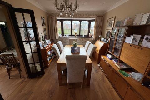 2 bedroom semi-detached house for sale, Wheatcroft Close , Burntwood