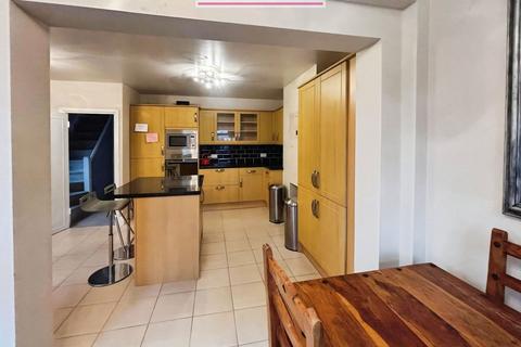 undefined, Lullingstone Avenue, Swanley, BR8