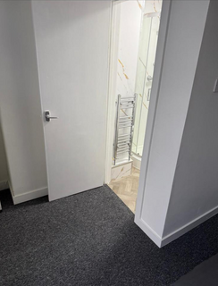 1 bedroom in a house share to rent, Richmond Avenue, Uxbridge UB10