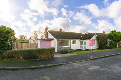 23, Birch Hill Avenue, Onchan