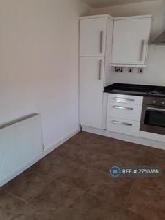 2 bedroom flat to rent, Domneva Heights, Westgate-On-Sea, CT8