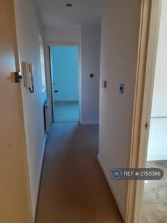 2 bedroom flat to rent, Domneva Heights, Westgate-On-Sea, CT8