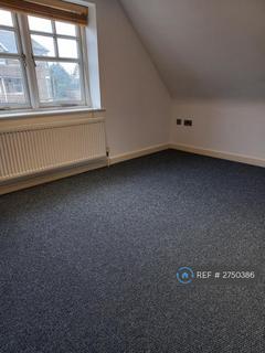 2 bedroom flat to rent, Domneva Heights, Westgate-On-Sea, CT8