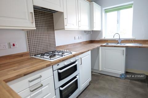 2 bedroom end of terrace house to rent, Jonah Drive, Tipton, DY4
