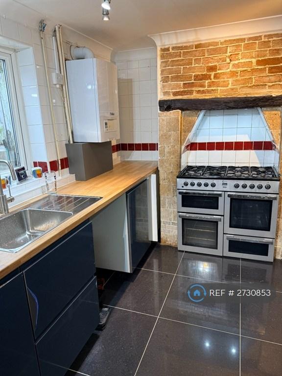 Kitchen Room For Dw Or Wm