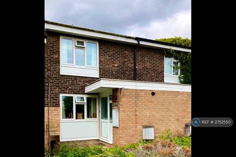 3 bedroom terraced house to rent, Cornwallis Close, Bromham, Bedford, MK43