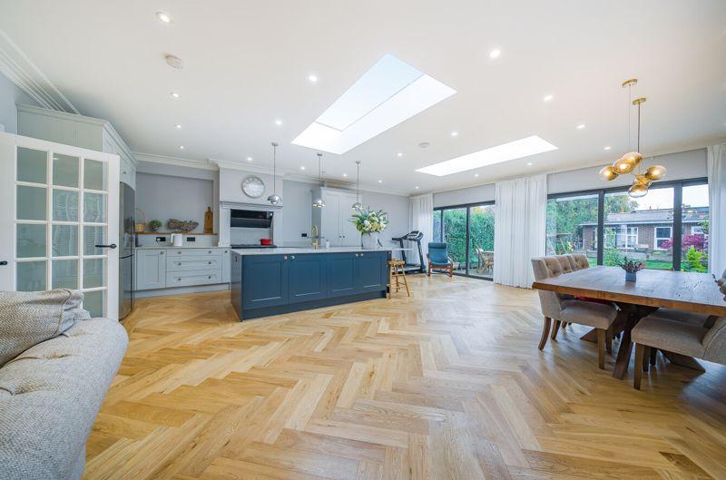 Kitchen diner angle