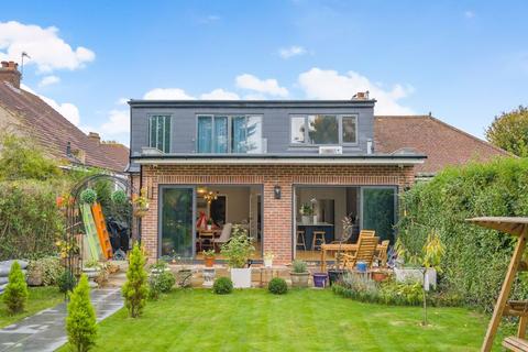 undefined, Marechal Niel Avenue, Sidcup DA15