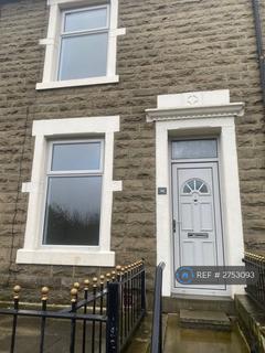 2 bedroom terraced house to rent, Blackburn Road, Haslingden, Rossendale, BB4